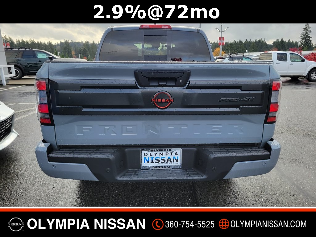 2025 Nissan Frontier Crew Cab PRO-4X photo 4