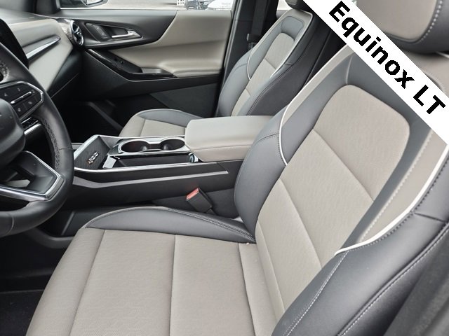 2025 Chevrolet Equinox LT photo 15