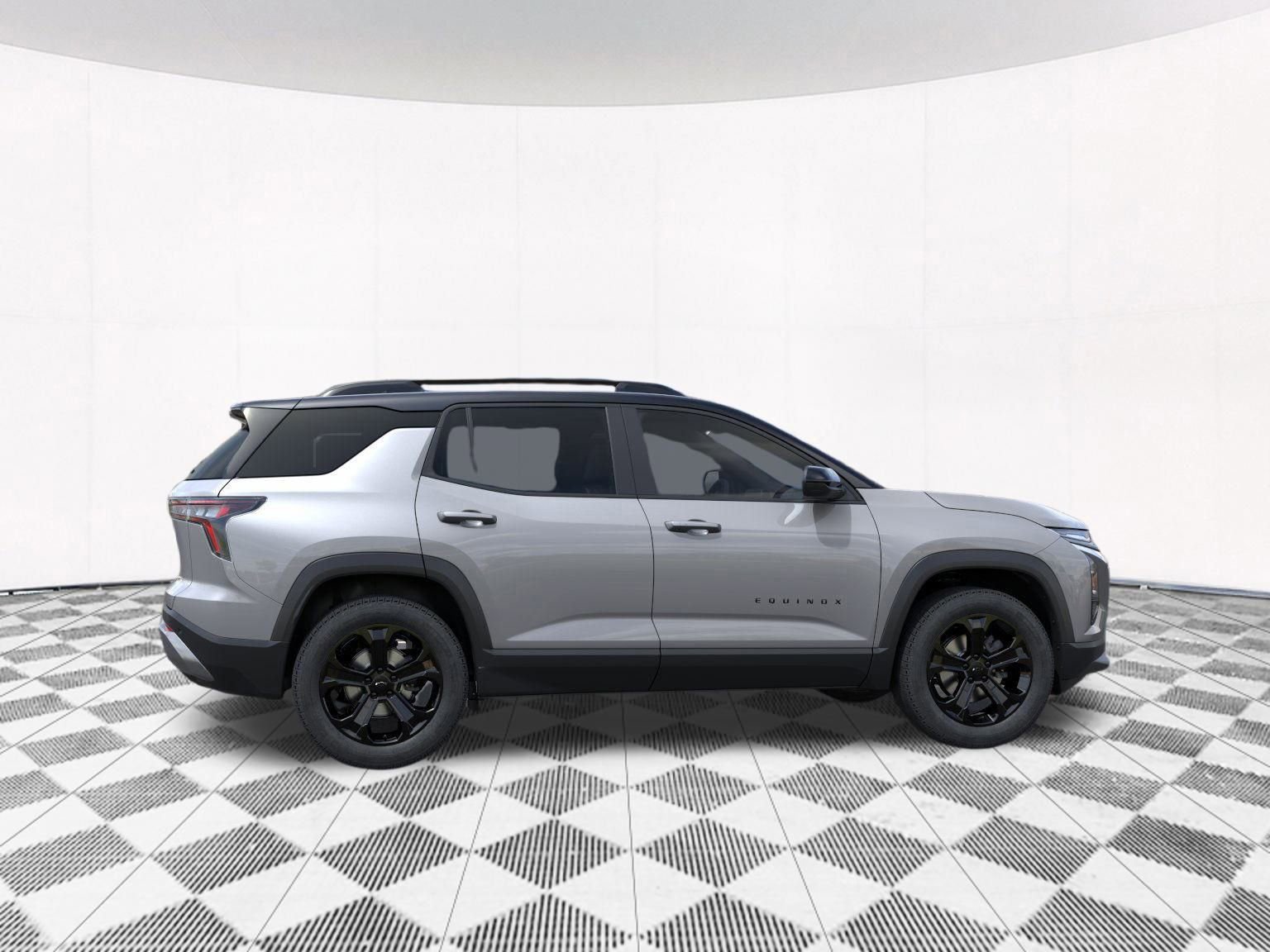 2026 Chevrolet Equinox LT photo 2