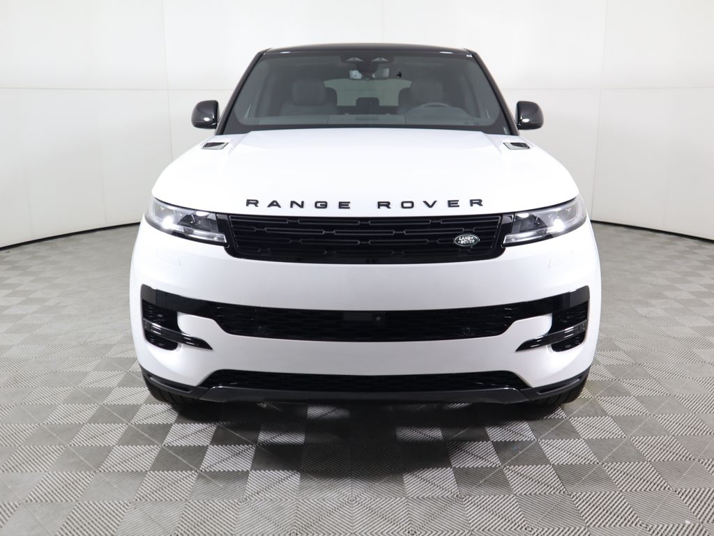 2025 Land Rover Range Rover Sport SE photo 2