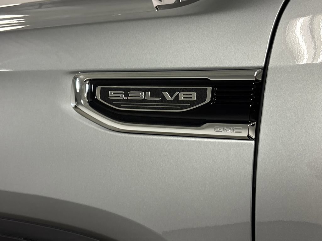 2026 Gmc Sierra 1500 SLT photo 9