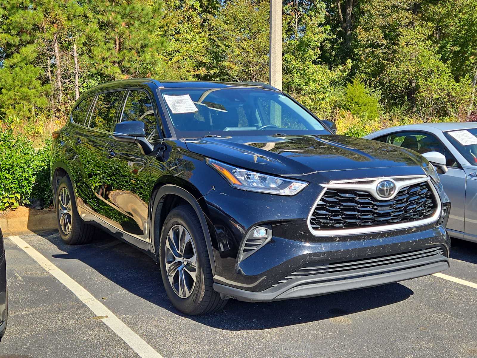 2020 Toyota Highlander XLE's photo