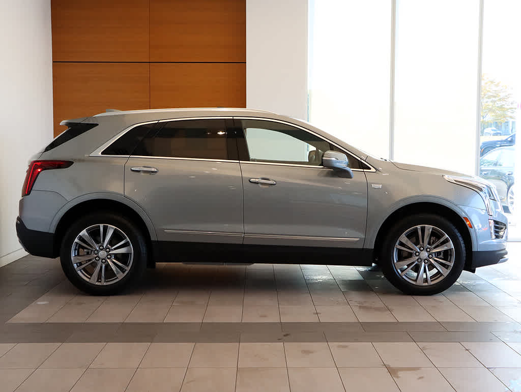 2025 Cadillac XT5 Premium Luxury photo 6