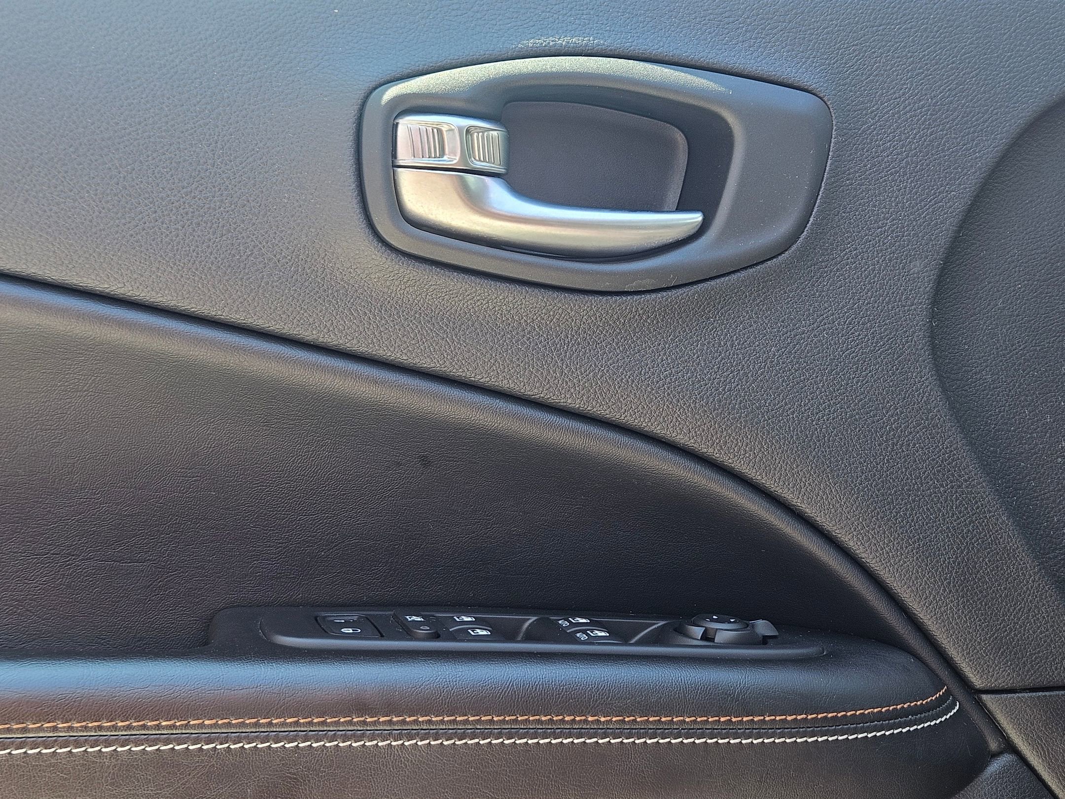 2021 Jeep Compass Latitude photo 17