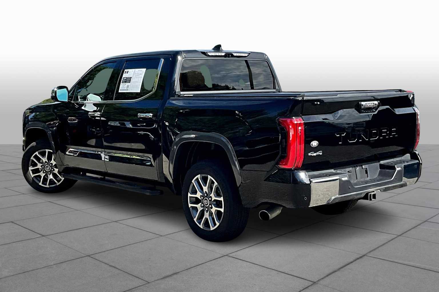 2023 Toyota Tundra 1794 Edition CrewMax photo 10