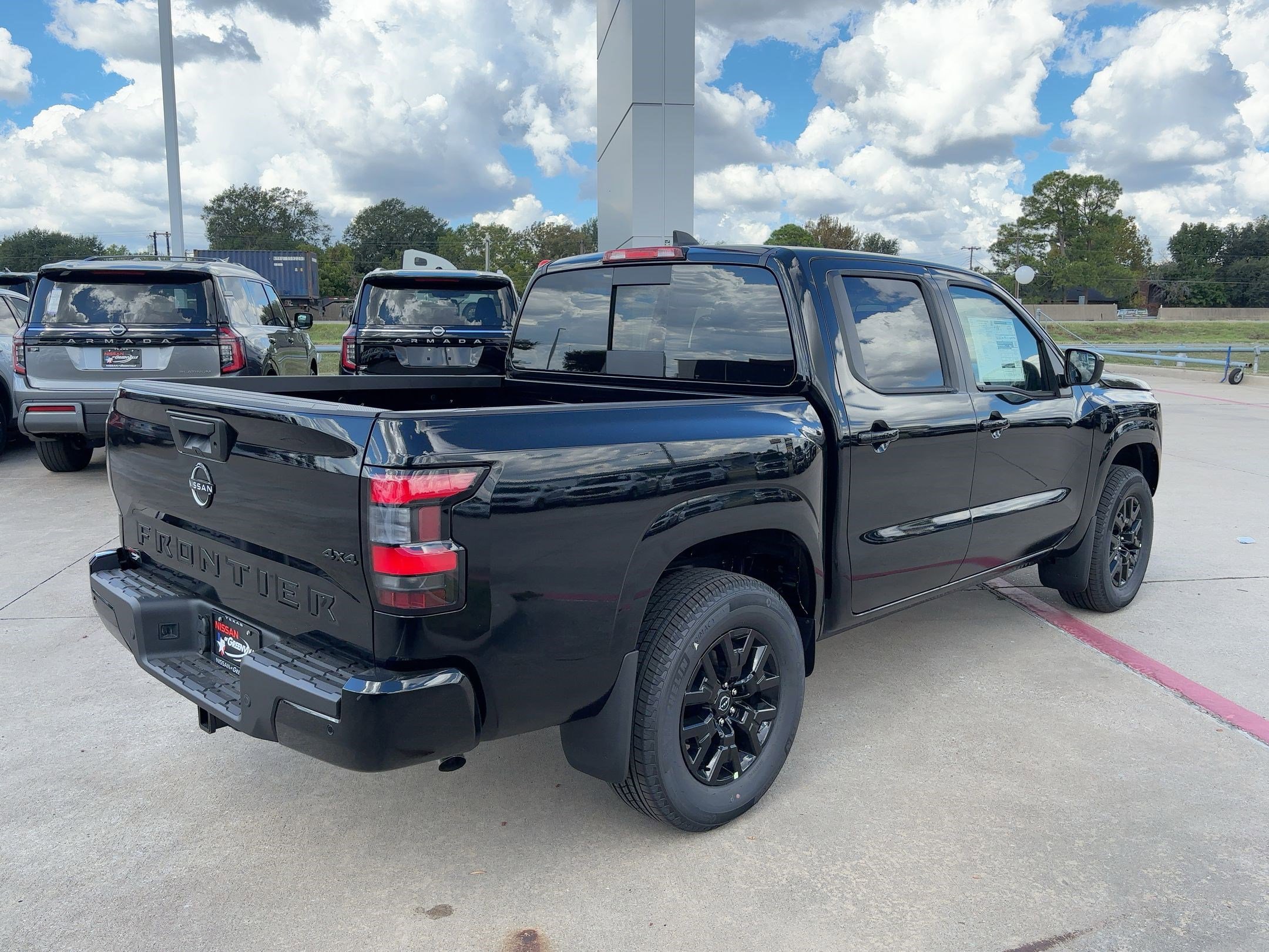 2026 Nissan Frontier SV photo 9