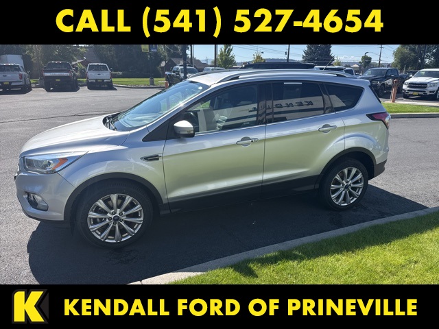 2017 Ford Escape Titanium photo 4