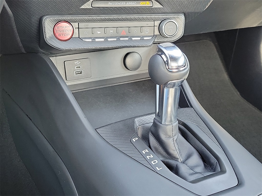 2024 Ford Mustang EcoBoost photo 16