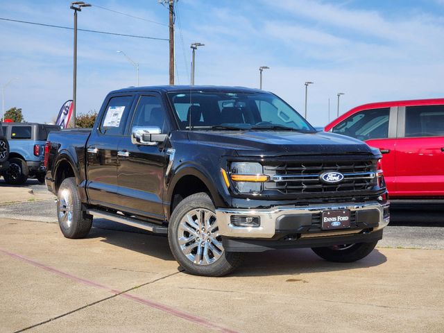2025 Ford F-150 XLT photo 2