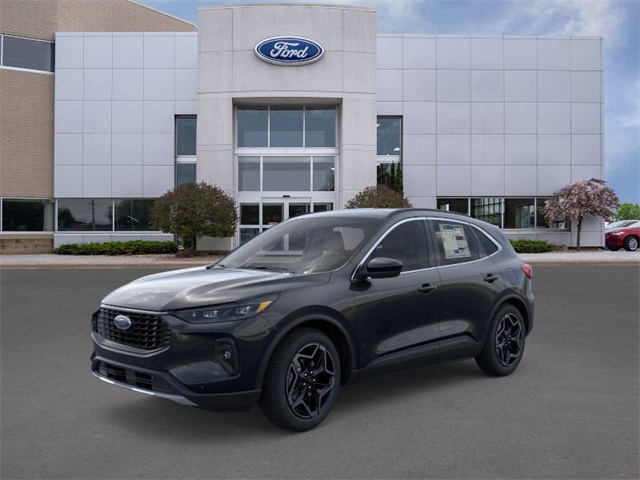 2026 Ford Escape Platinum's photo