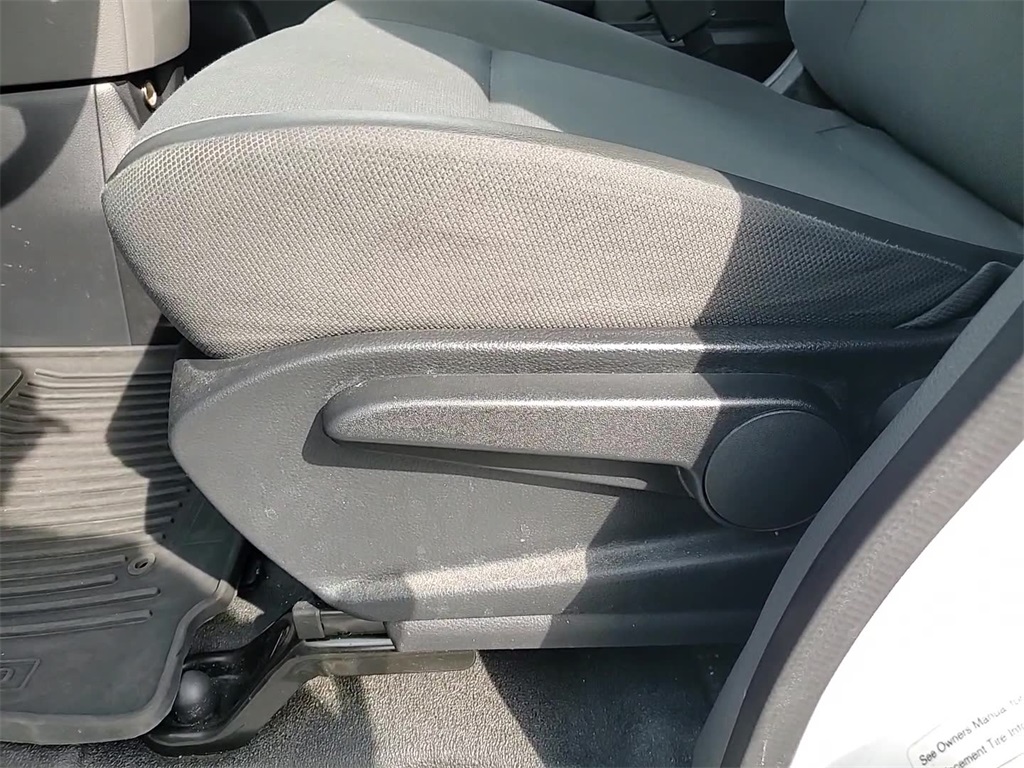 2021 Nissan NV200 S photo 19
