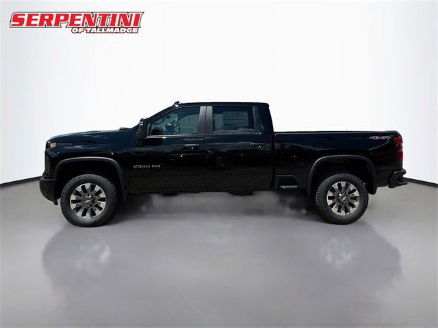 2025 Chevrolet Silverado 2500HD Custom photo 7