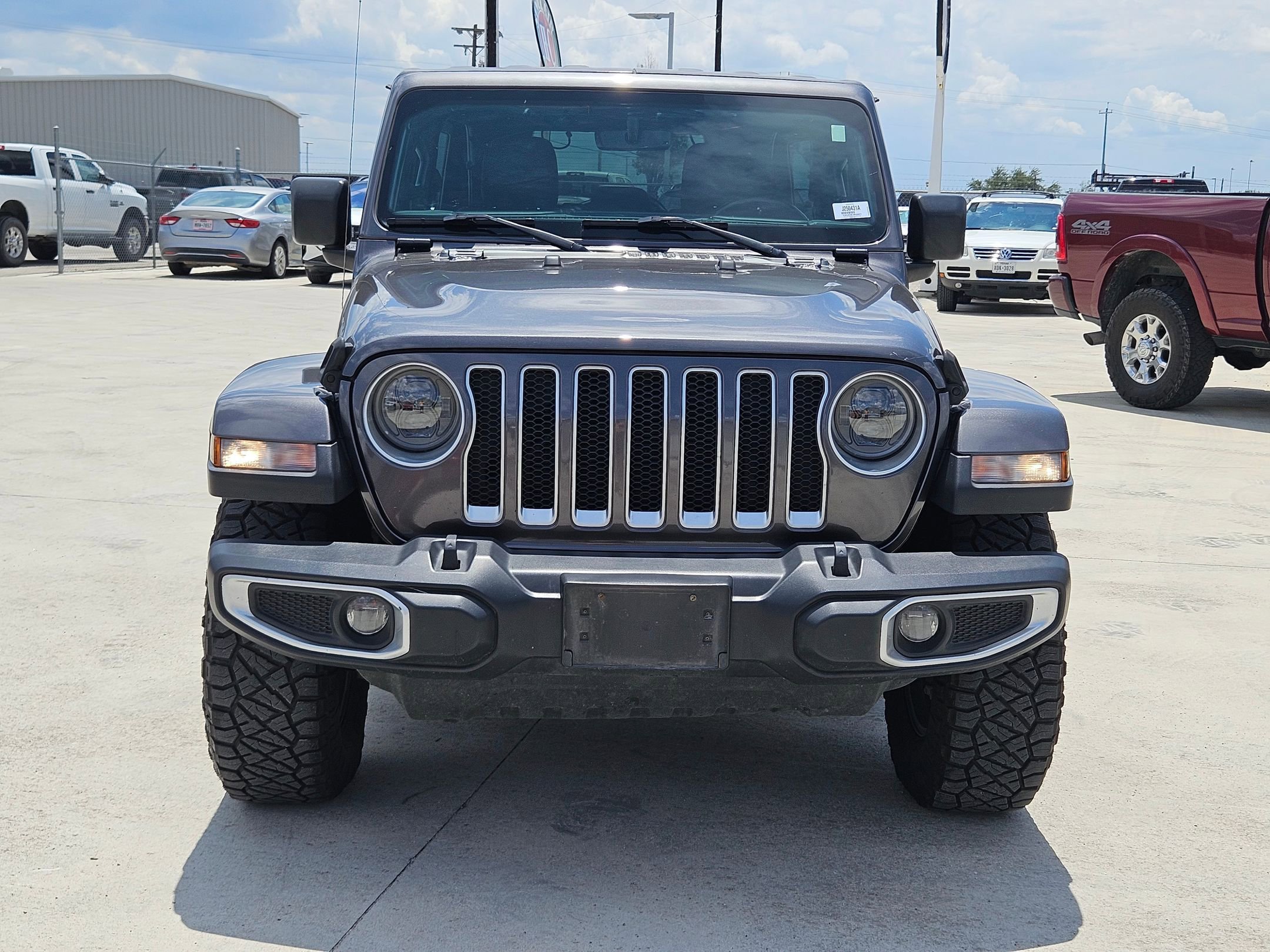 2018 Jeep Wrangler Unlimited Sahara photo 7