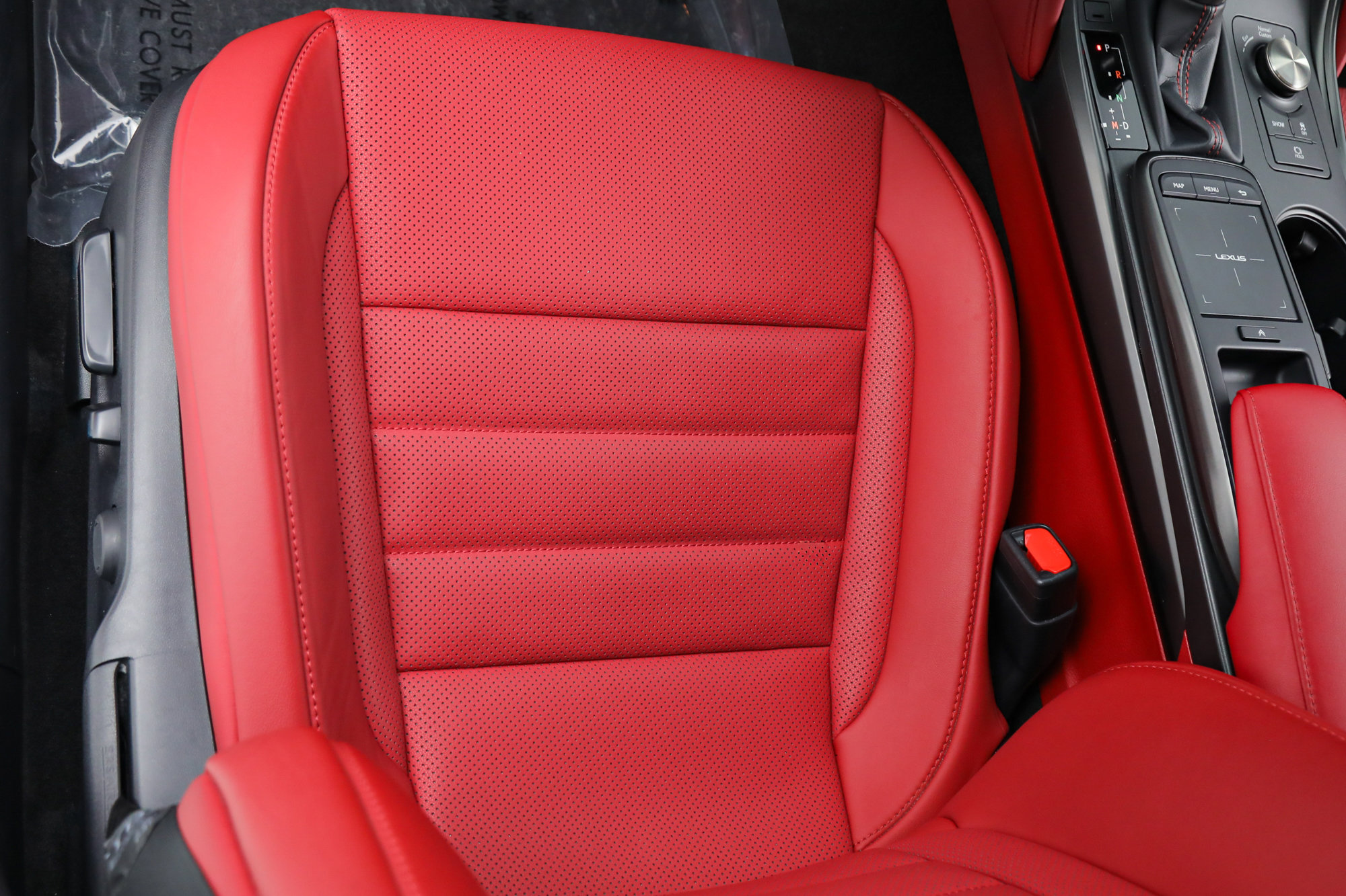 2024 Lexus IS 500 F SPORT Performance photo 31