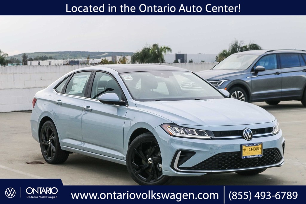 2026 Volkswagen Jetta SE's photo