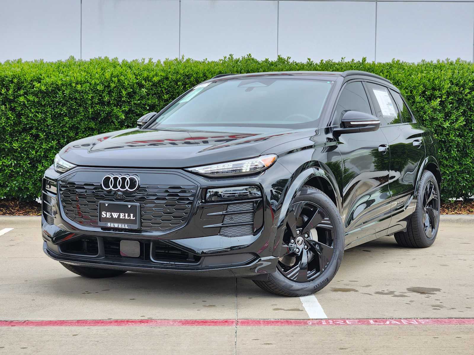 2025 Audi Q6 e-tron Prestige