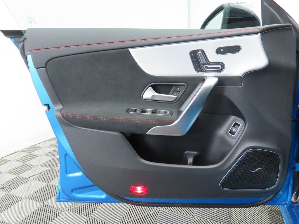 2026 Mercedes Benz CLA 250 photo 23
