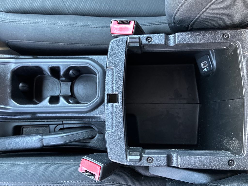 2018 Jeep Wrangler Sport S photo 41