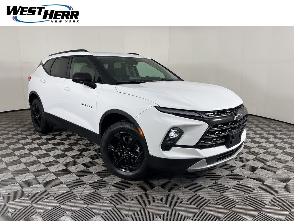 2025 Chevrolet Blazer 2LT's photo