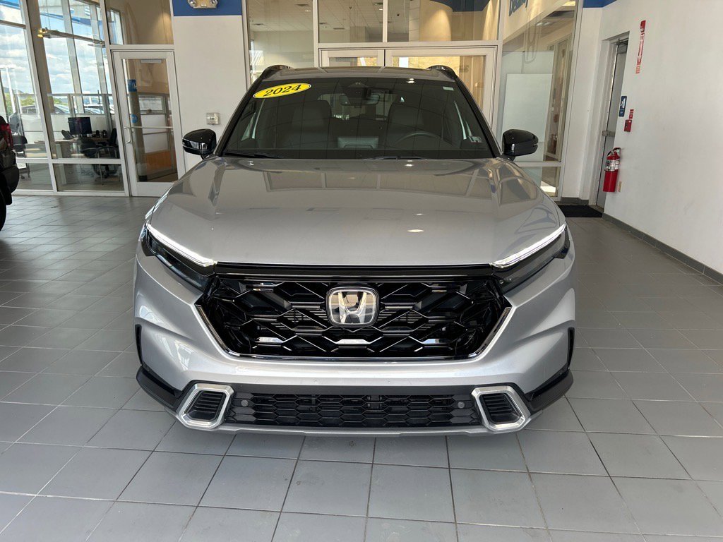 2024 Honda CR-V Hybrid Sport Touring photo 2