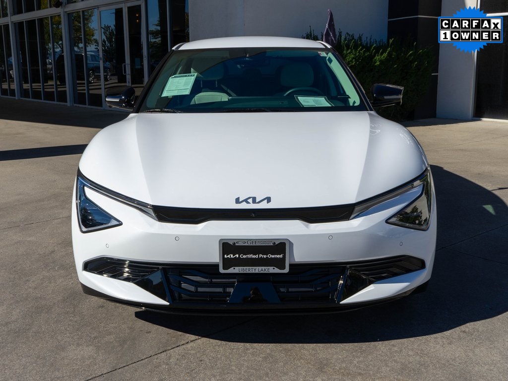 2025 Kia EV6 Wind photo 2