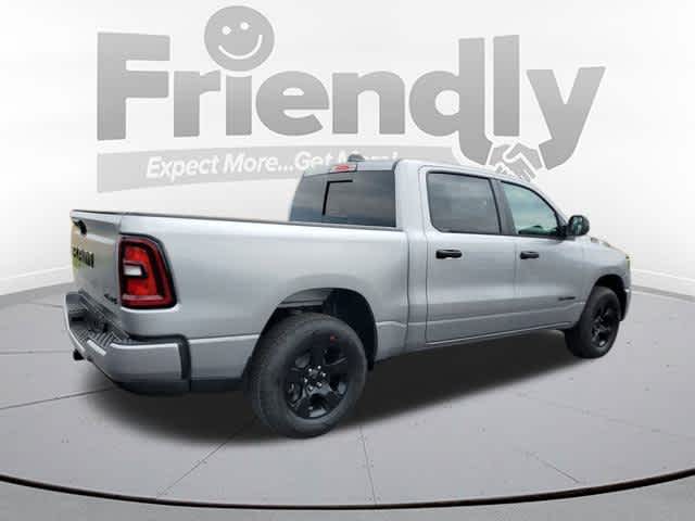 2025 Ram 1500 Tradesman photo 4