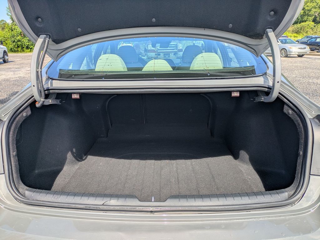 2022 Hyundai Sonata SE photo 22