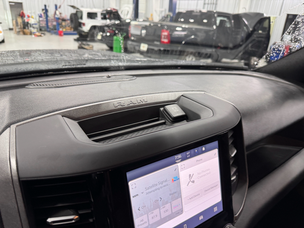 2025 Ram 4500 Tradesman photo 31