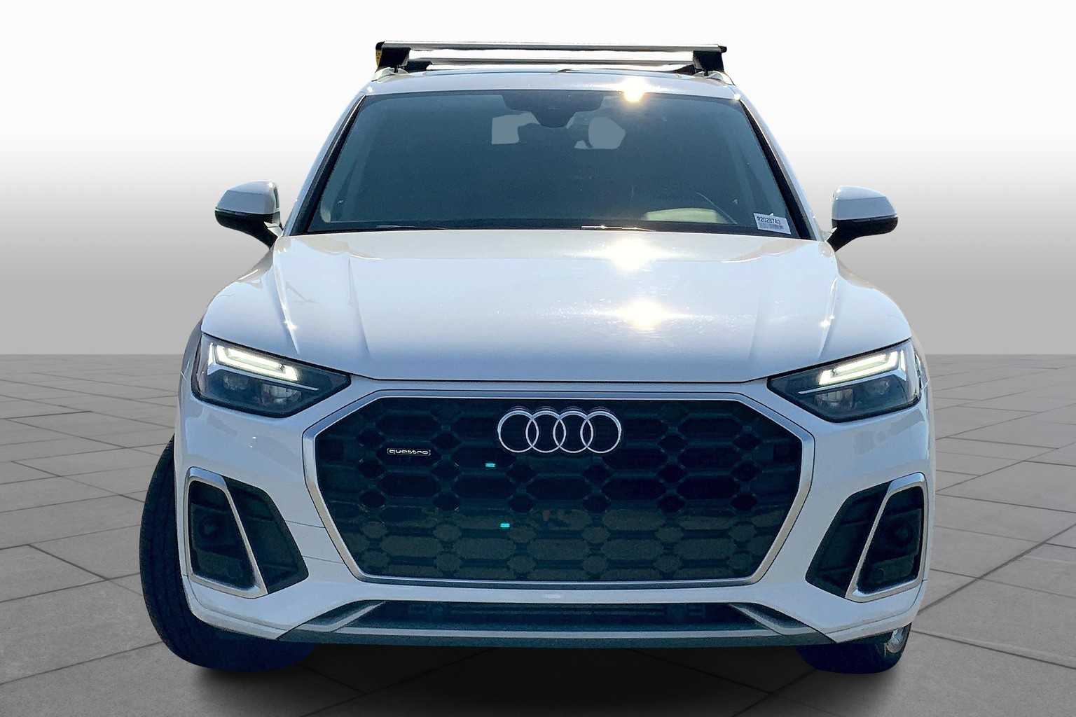 2024 Audi Q5 S line Premium Plus photo 3