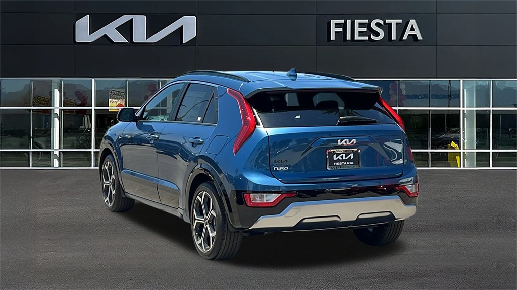 2025 Kia Niro EX Touring photo 5