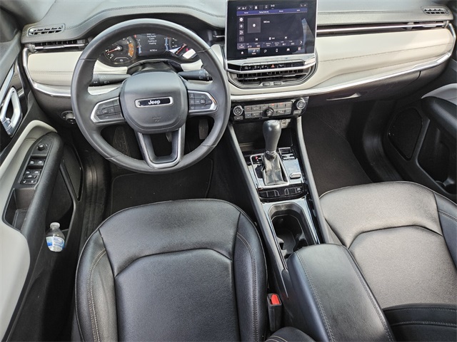 2024 Jeep Compass Limited photo 7