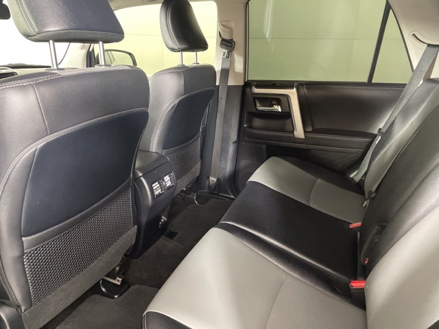 2021 Toyota 4Runner SR5 Premium 4WD photo 28
