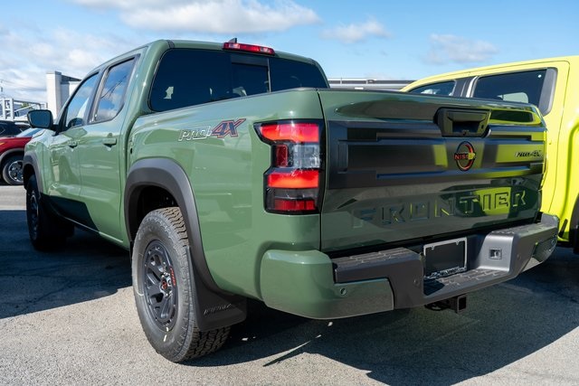 2026 Nissan Frontier Crew Cab PRO-4X photo 6