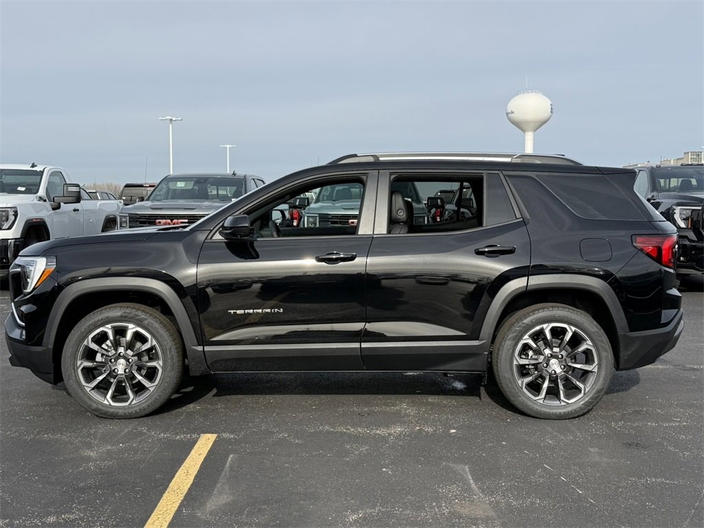 2026 GMC TERRAIN - Image 4