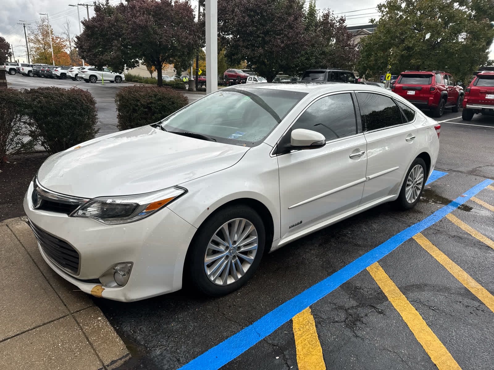 Used 2015 Toyota Avalon XLE Touring Hybrid with VIN 4T1BD1EB5FU037331 for sale in Cleveland Heights, OH