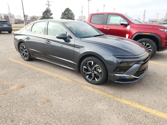 2024 Hyundai Sonata SEL's photo