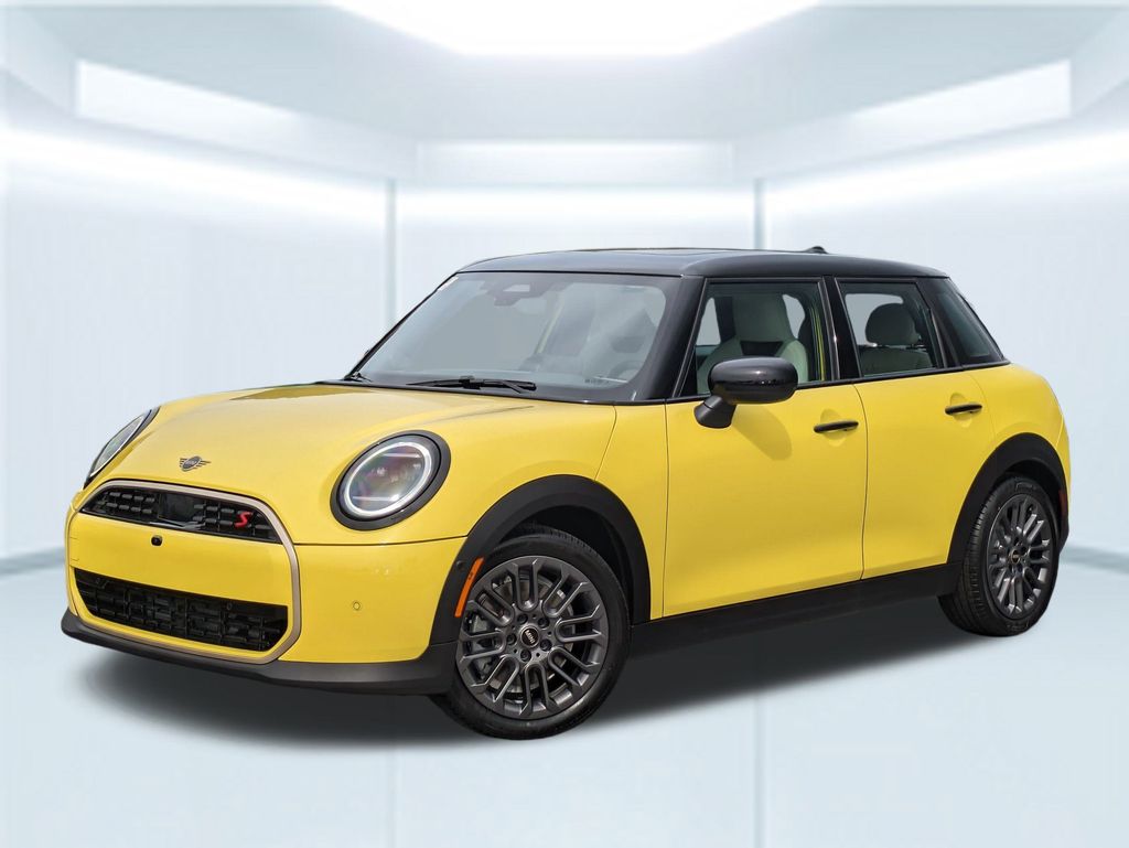 2026 MINI Hardtop 4 Door S's photo