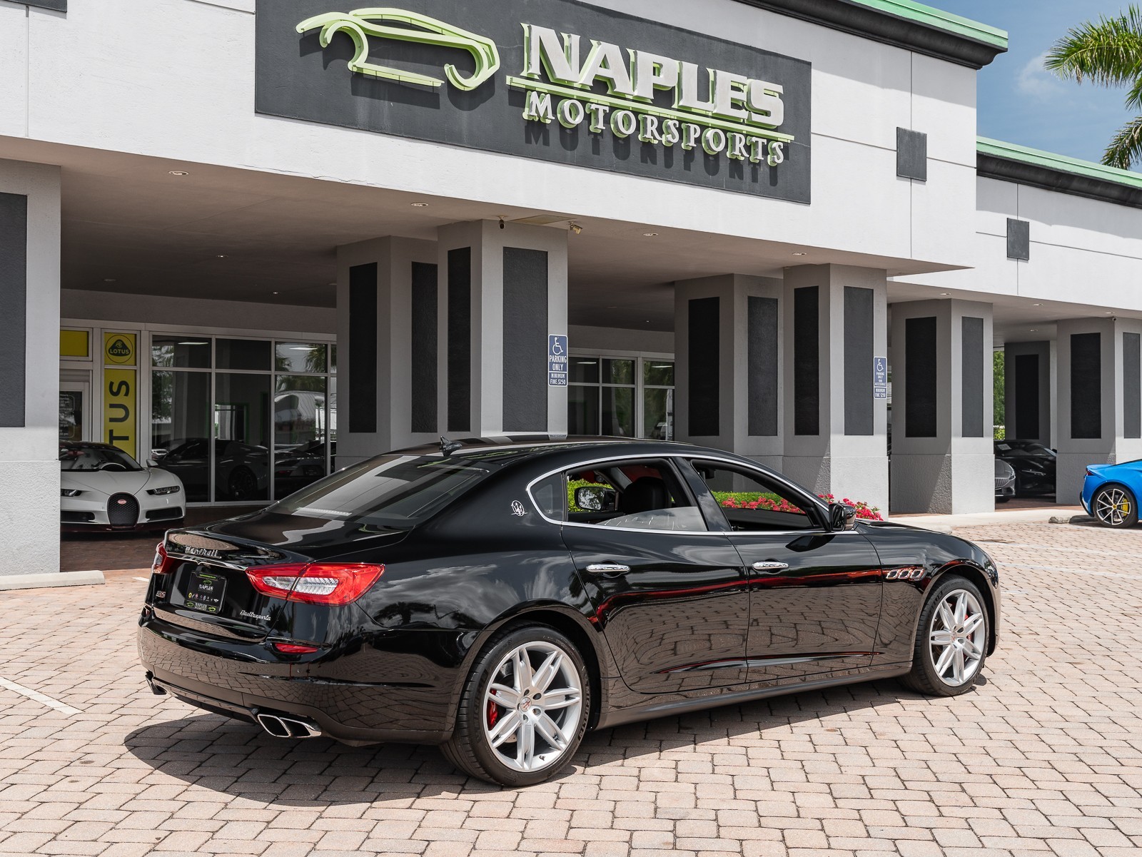 2014 Maserati Quattroporte GTS photo 22