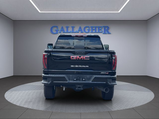 2025 Gmc Sierra 3500 HD AT4 photo 6