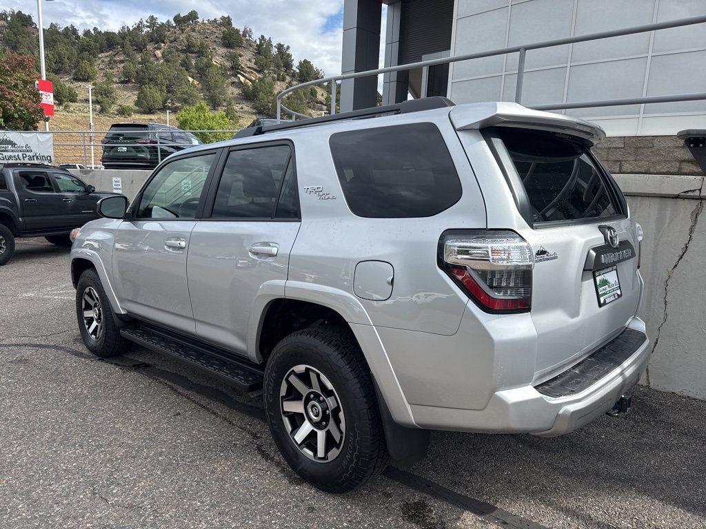 2024 Toyota 4Runner TRD Off-Road photo 4