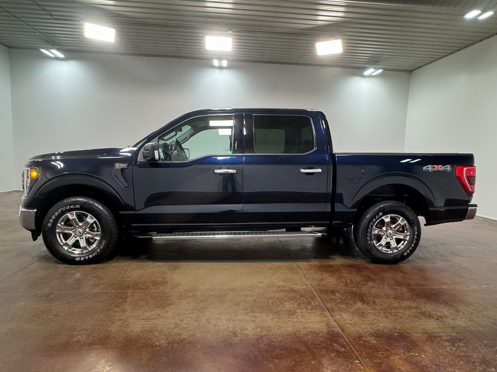 2021 Ford F-150 XLT photo 2