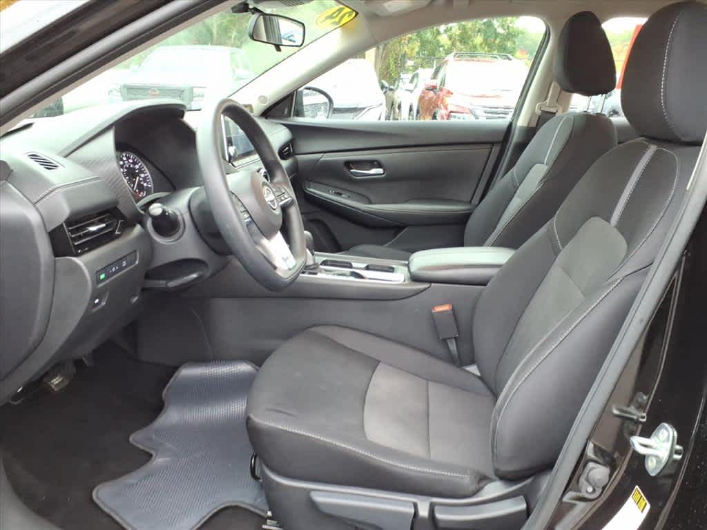 2024 Nissan Sentra SV photo 10