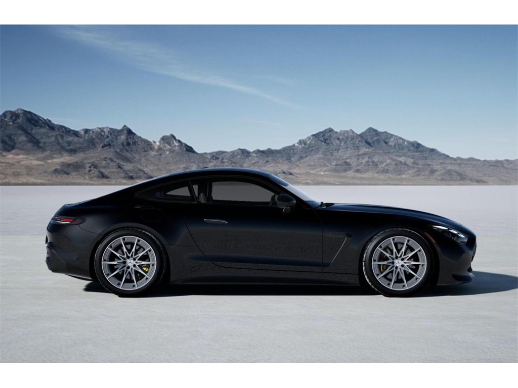 2025 Mercedes Benz AMG GT photo 2