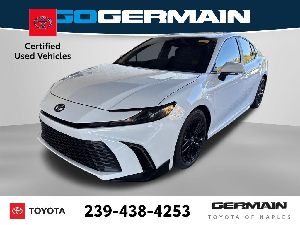 2025 Toyota Camry SE