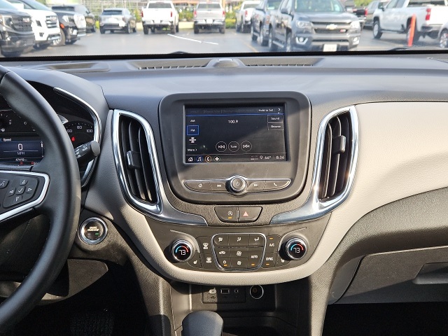 2023 Chevrolet Equinox LT photo 18
