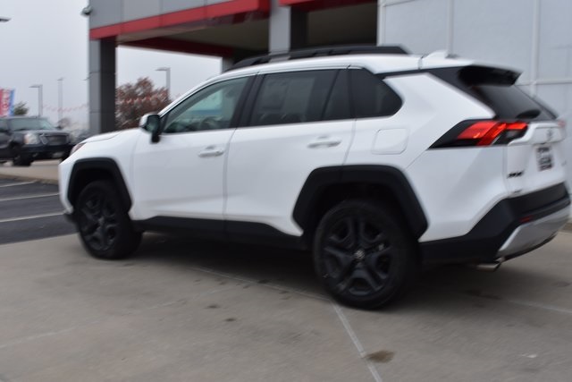 21cf4bd98fde1bc49b3445907ab0d4ee