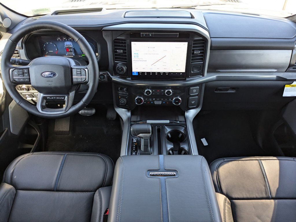 2025 Ford F-150 Platinum photo 14
