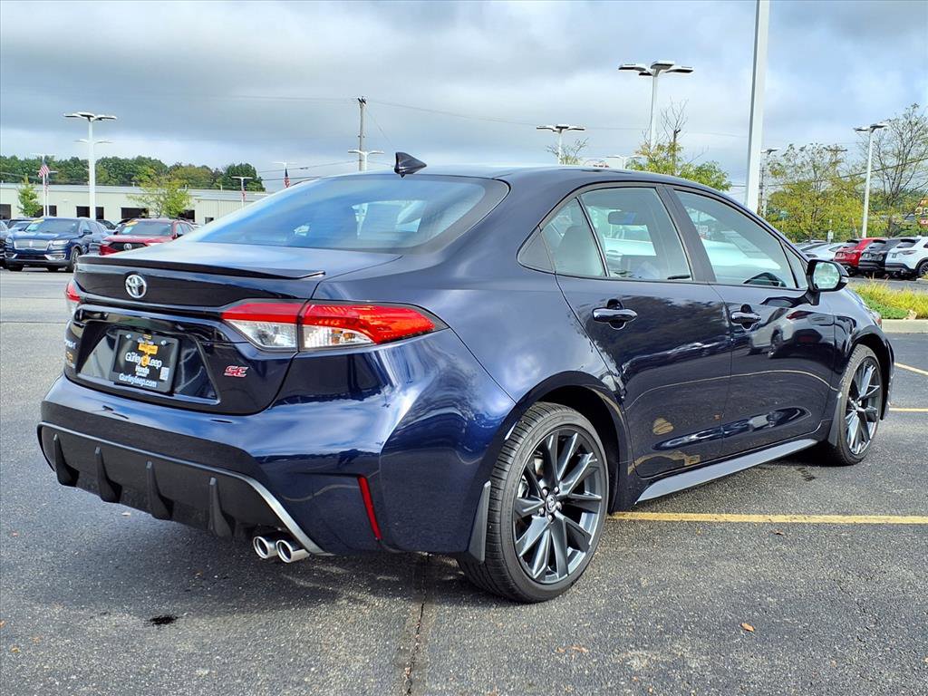 2025 Toyota Corolla SE photo 9