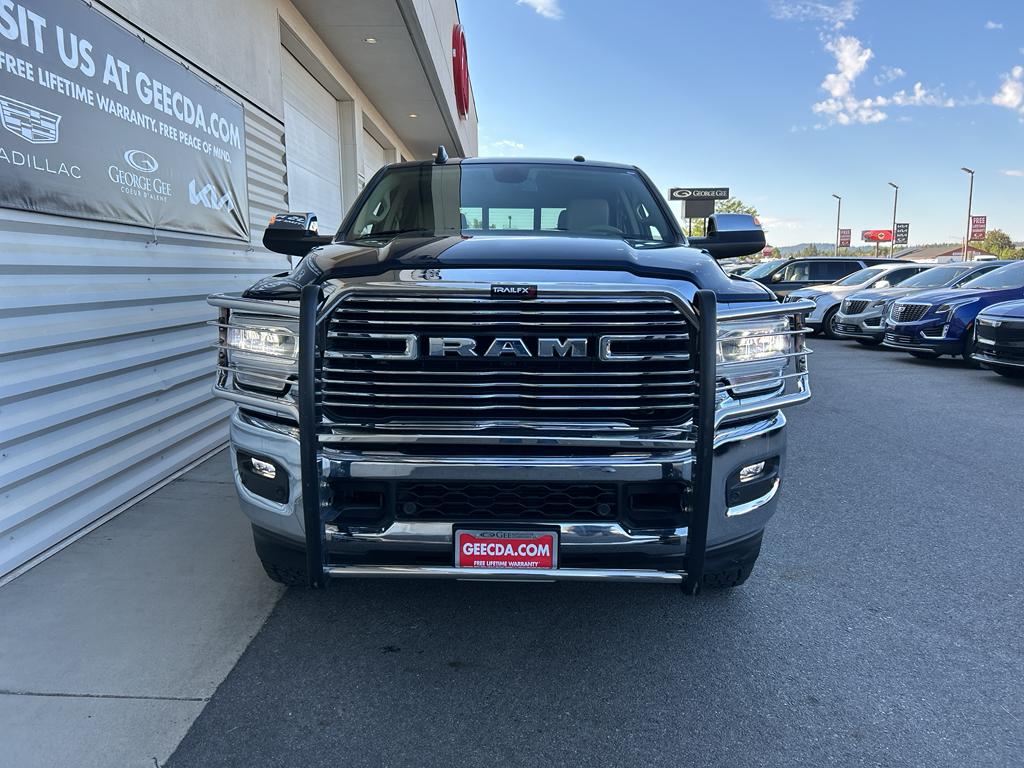 2022 Ram 2500 Laramie photo 2