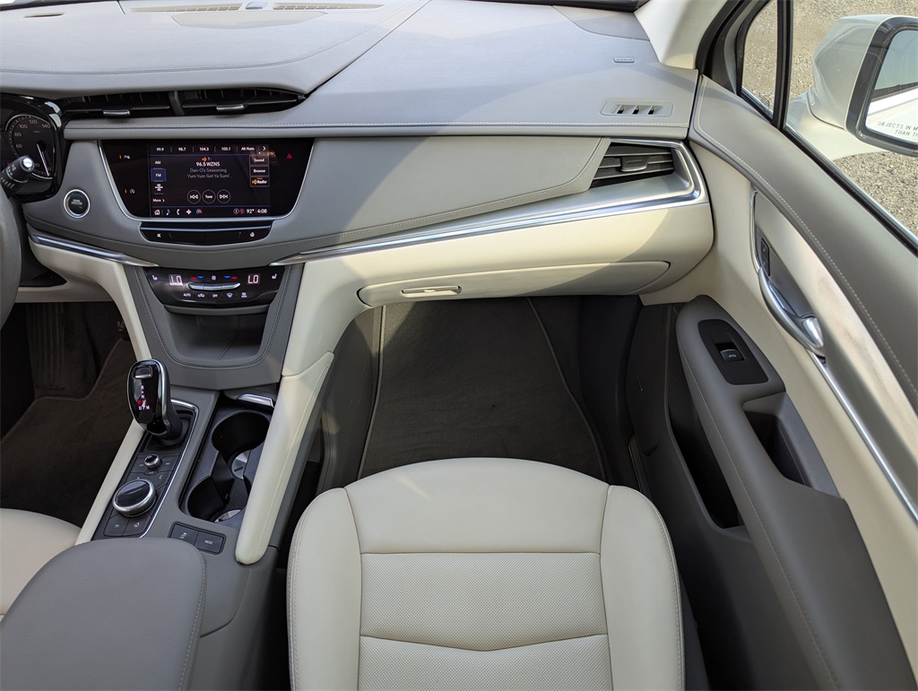 2022 Cadillac XT5 Premium Luxury photo 13